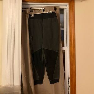 north face women’s joggers